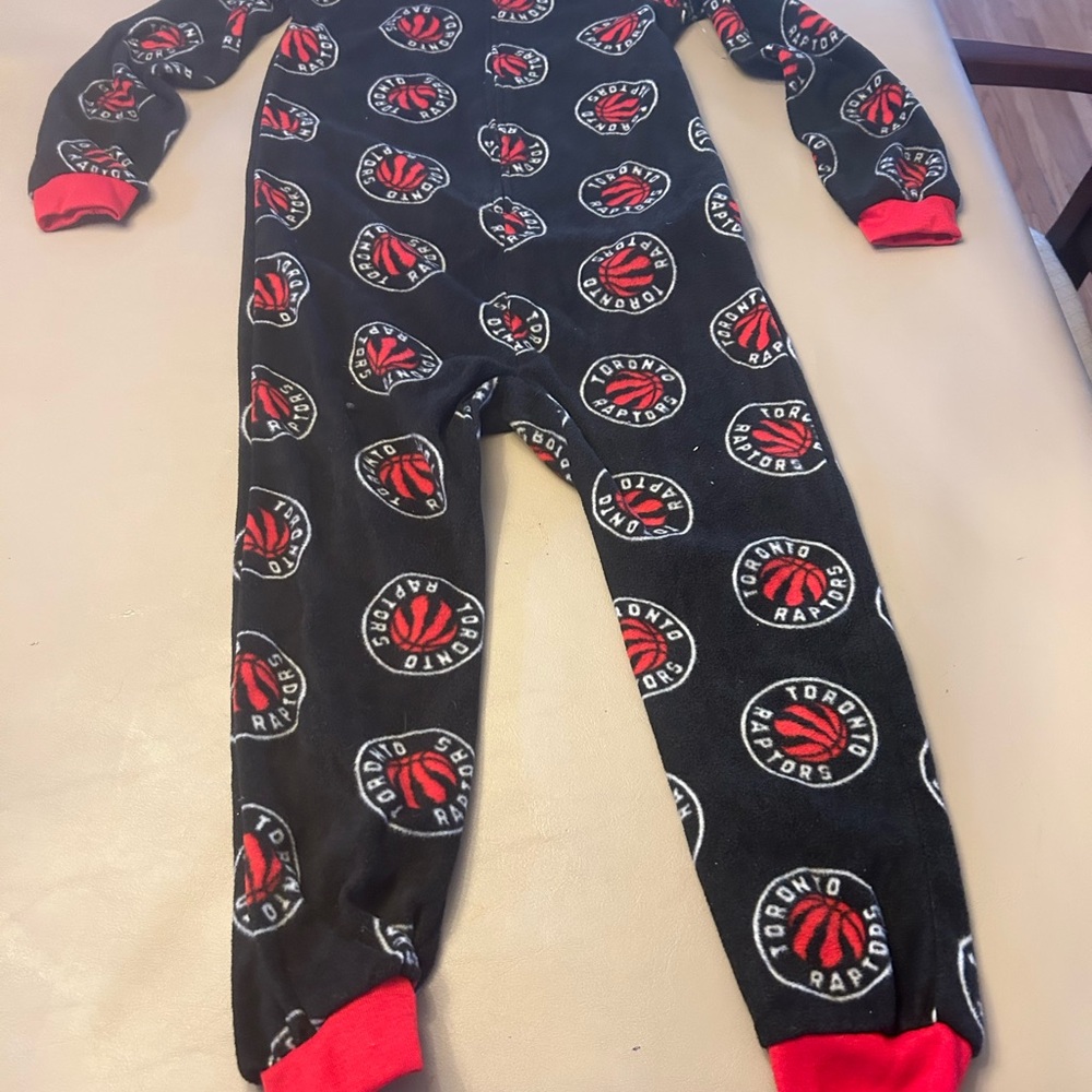 NBA NEW Kids Footie - Black with Red Raptors Logo